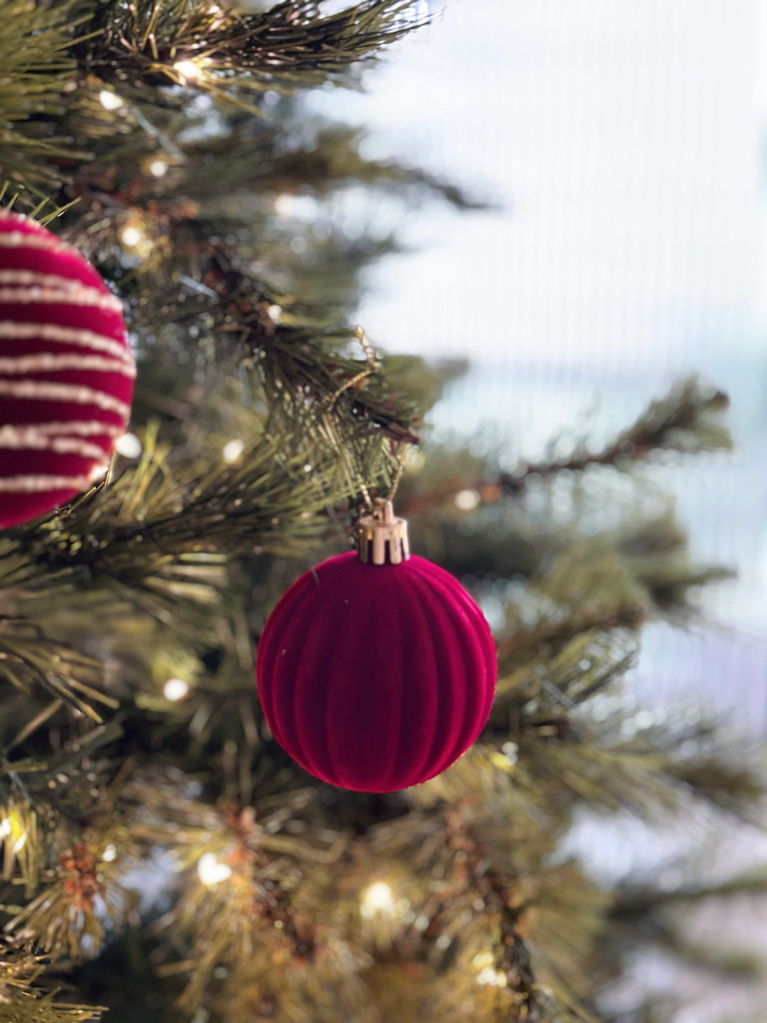 Velvet Ruby 6cm Bauble Set (set of 12)