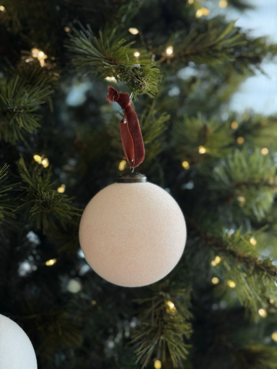 Velvet Nude 8cm Bauble Set (Set of 9)