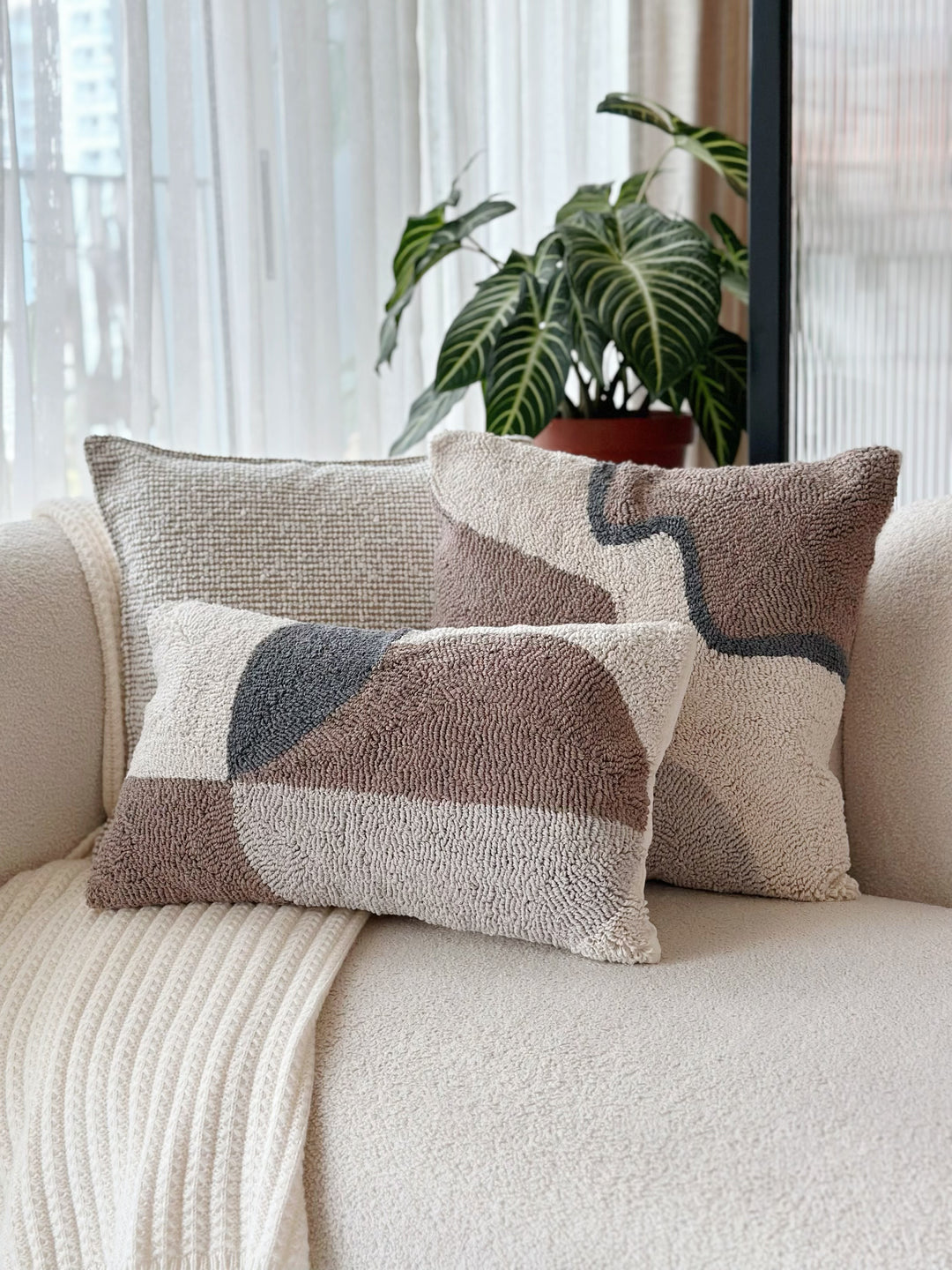 Contour Calm Cushion Cover