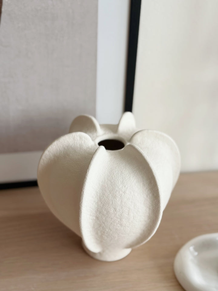 Luna Fold Vase (2 options)