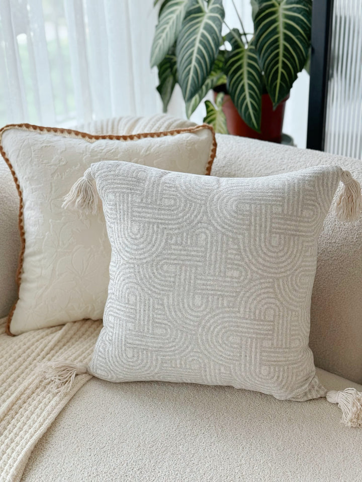Soft Maze Cushion Cover