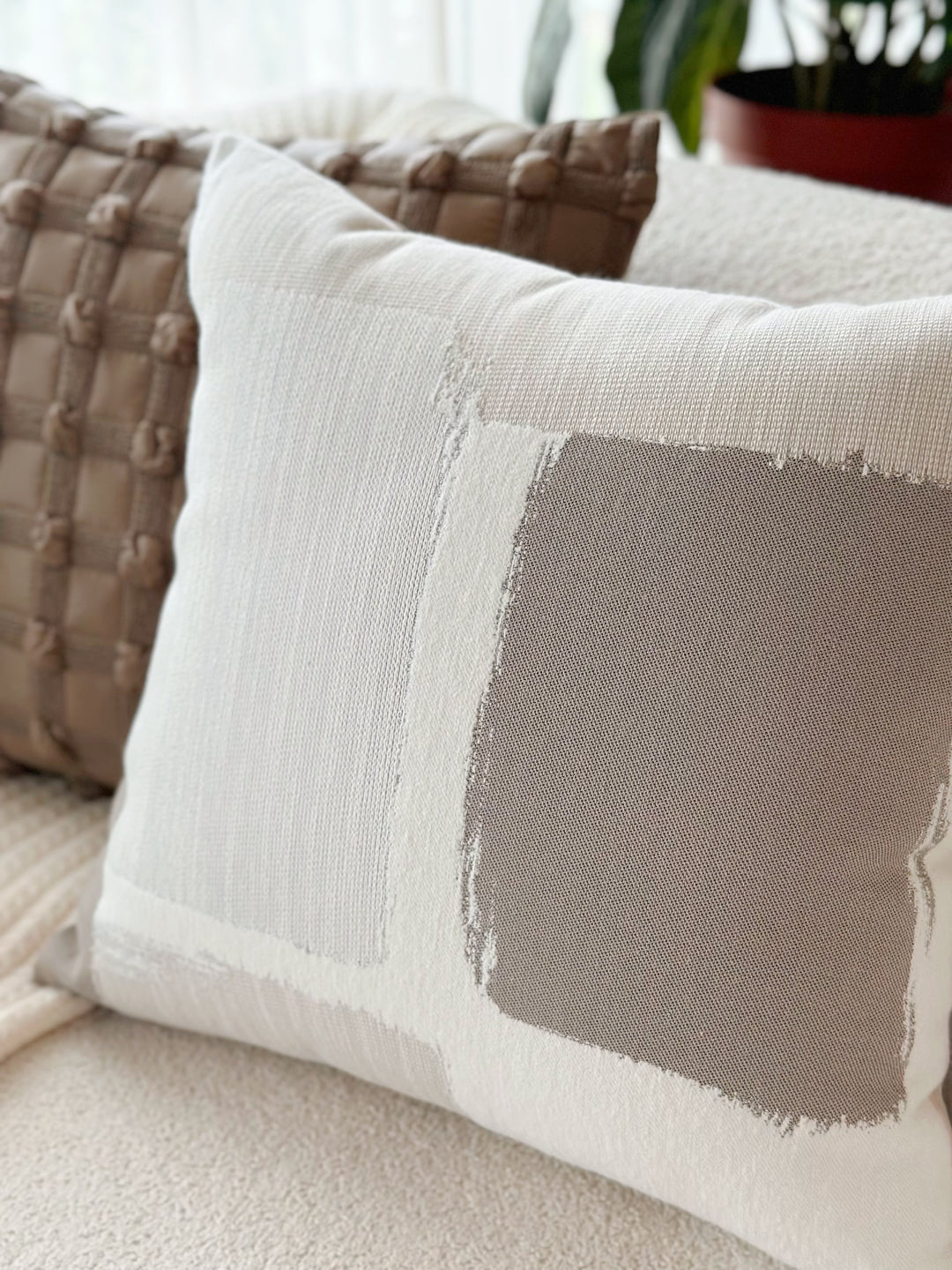 Canvas Stroke Cushion Cover