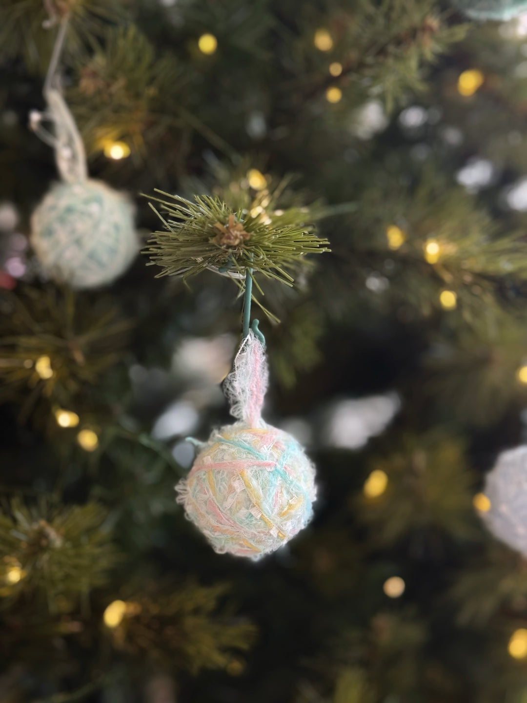 Frosted Meadow Yarn Bauble Set (set of 8)