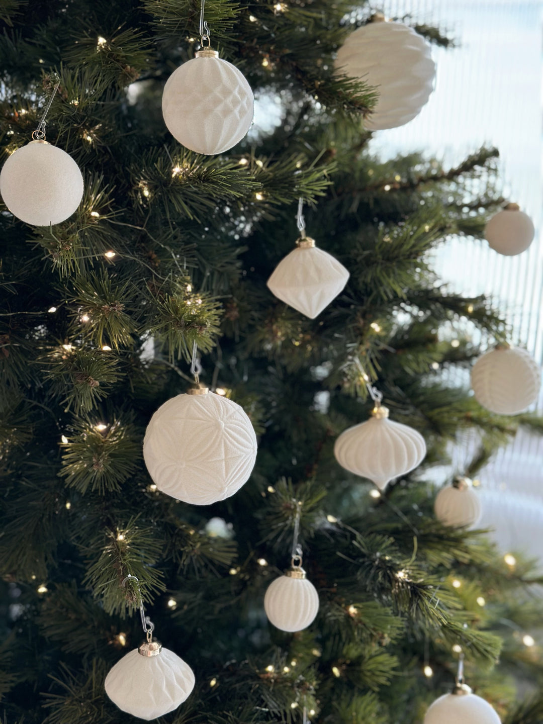 Velvet Cream Elegance Bauble Set (pack of 14)