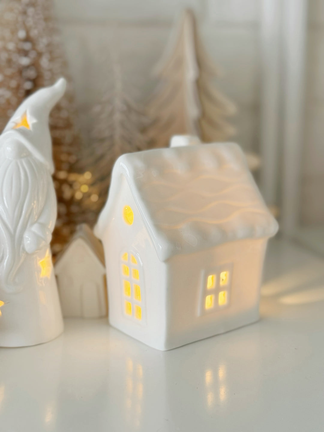 Nordic Glow Village Collection (3 options)