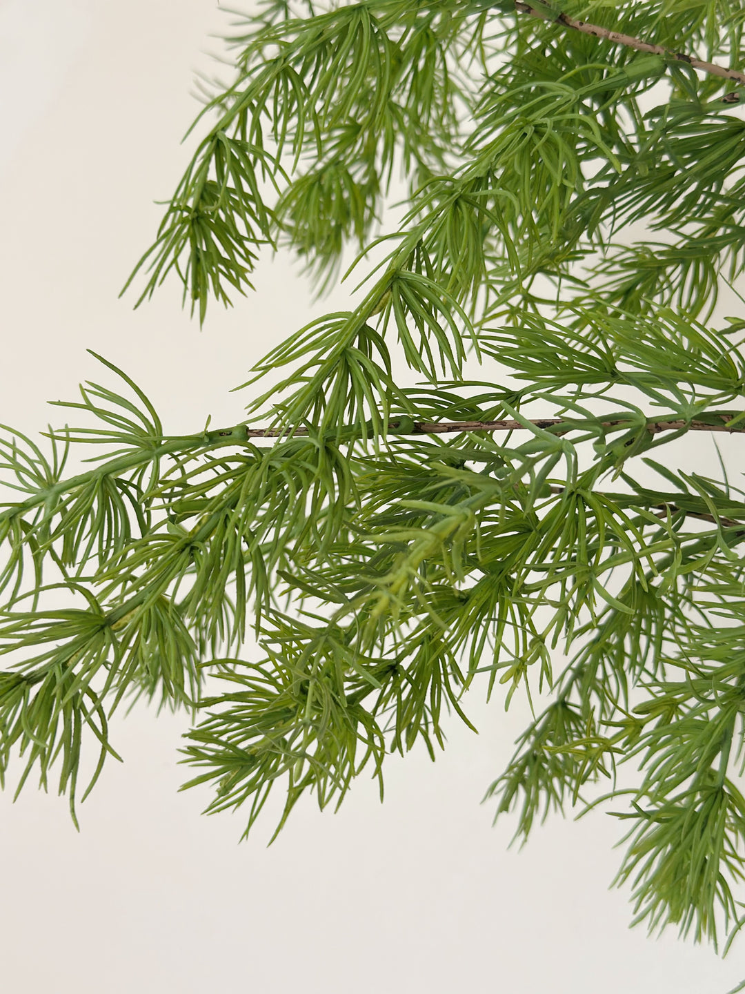 Feathermist Greenery Stem