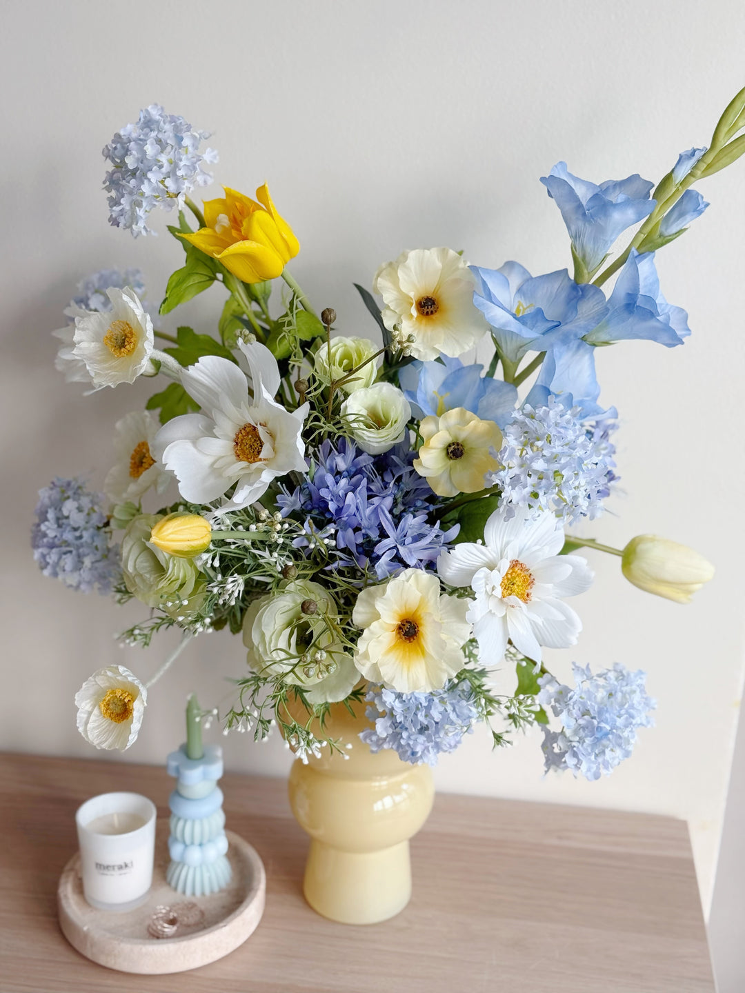 Lemon Breeze in the Vase (1-sided)