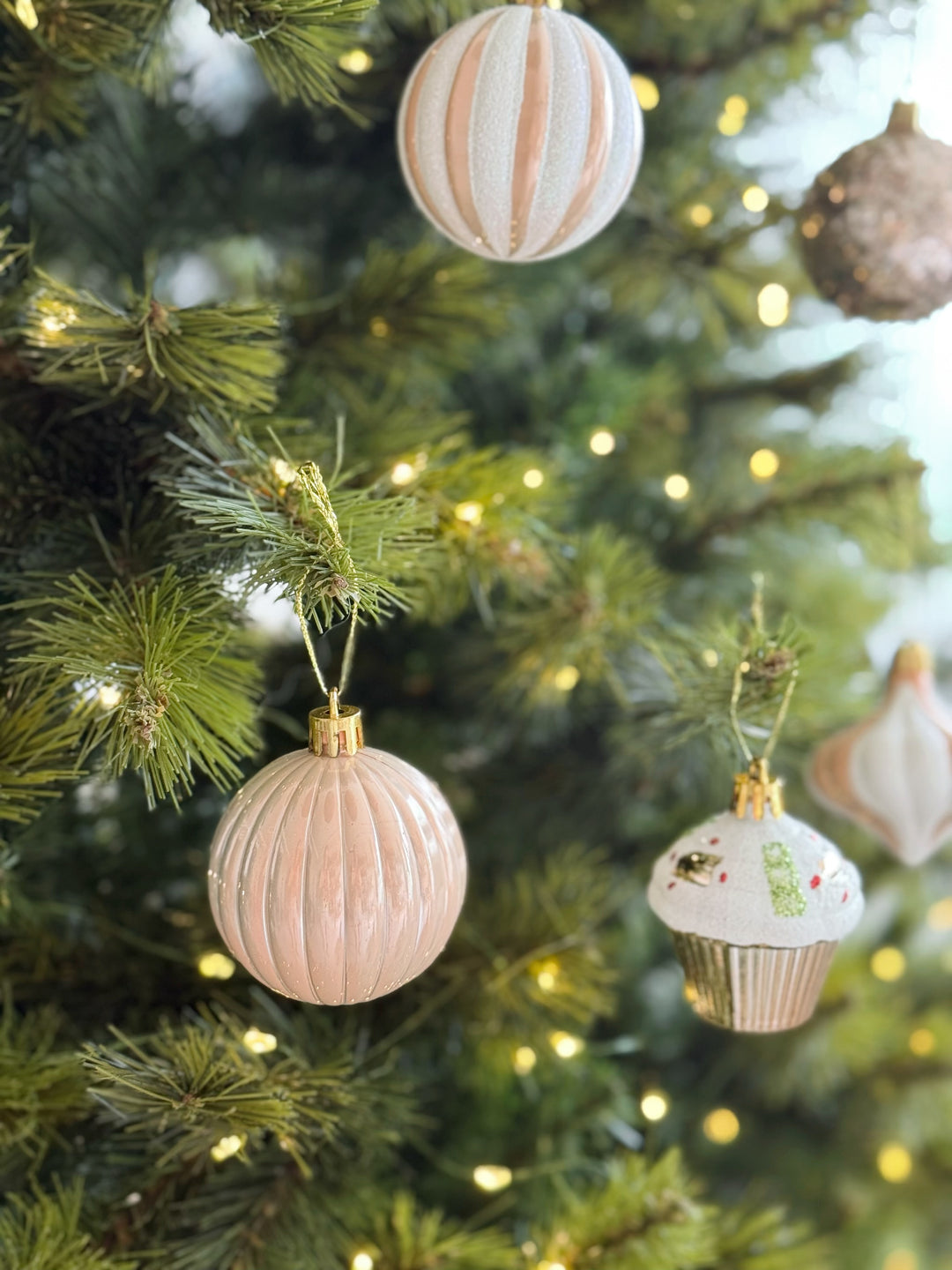 Rosé Glow Bauble Set (set of 12)