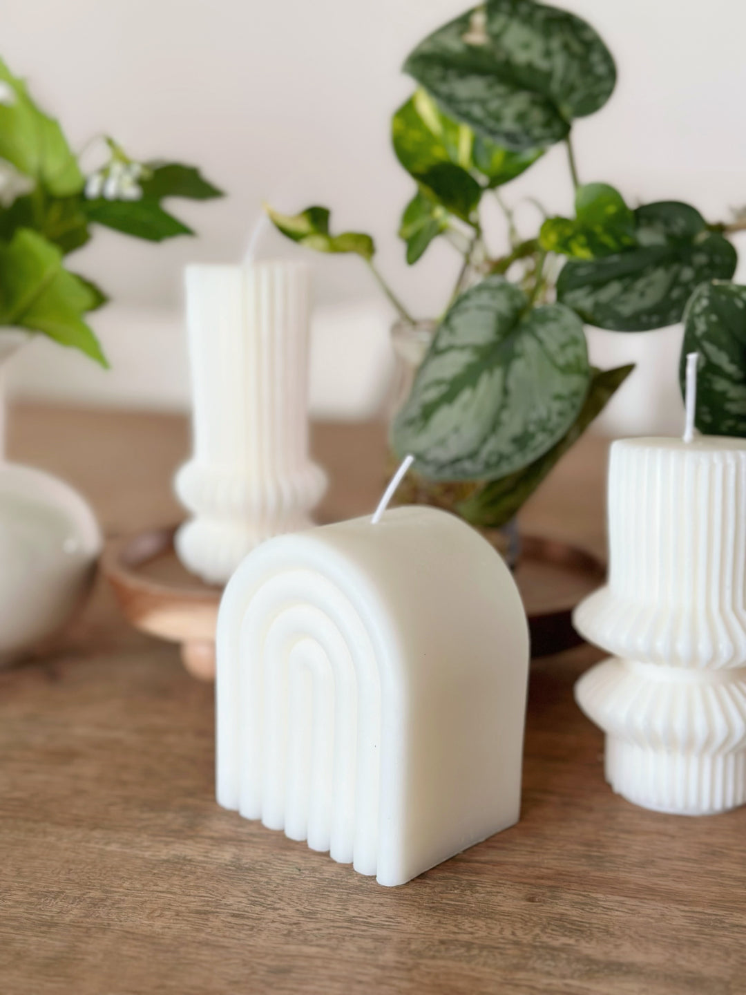 Serene Archway Candle