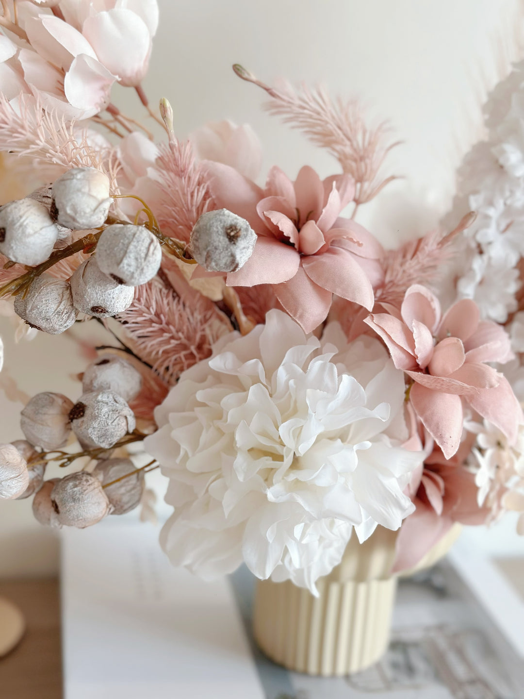 Dusty Blush & Ivory Elegance In The Pot (2-sided)