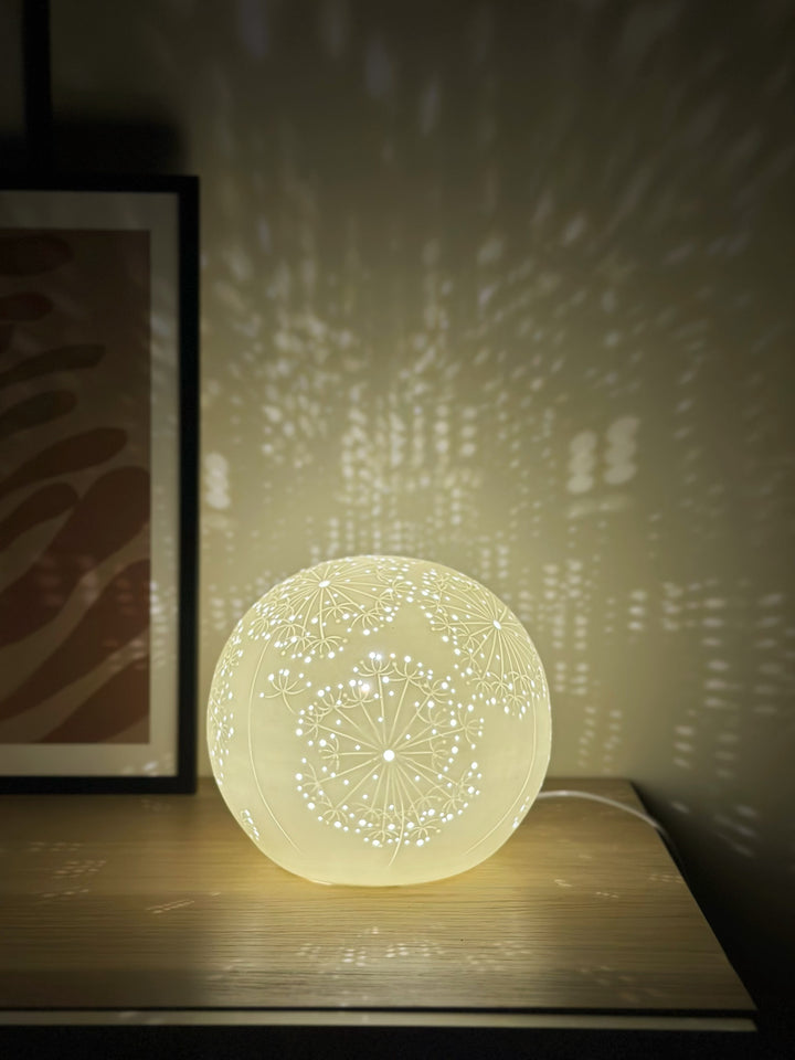 Dandeluna Globe Table Lamp