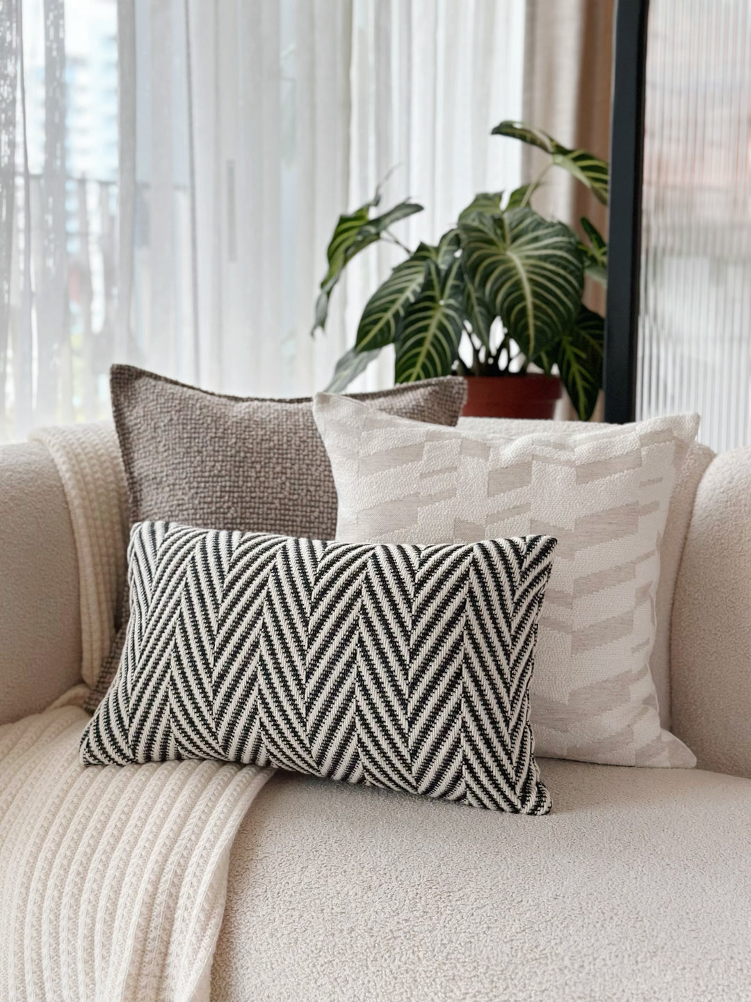 Mono Weave Waist Cushion Cover