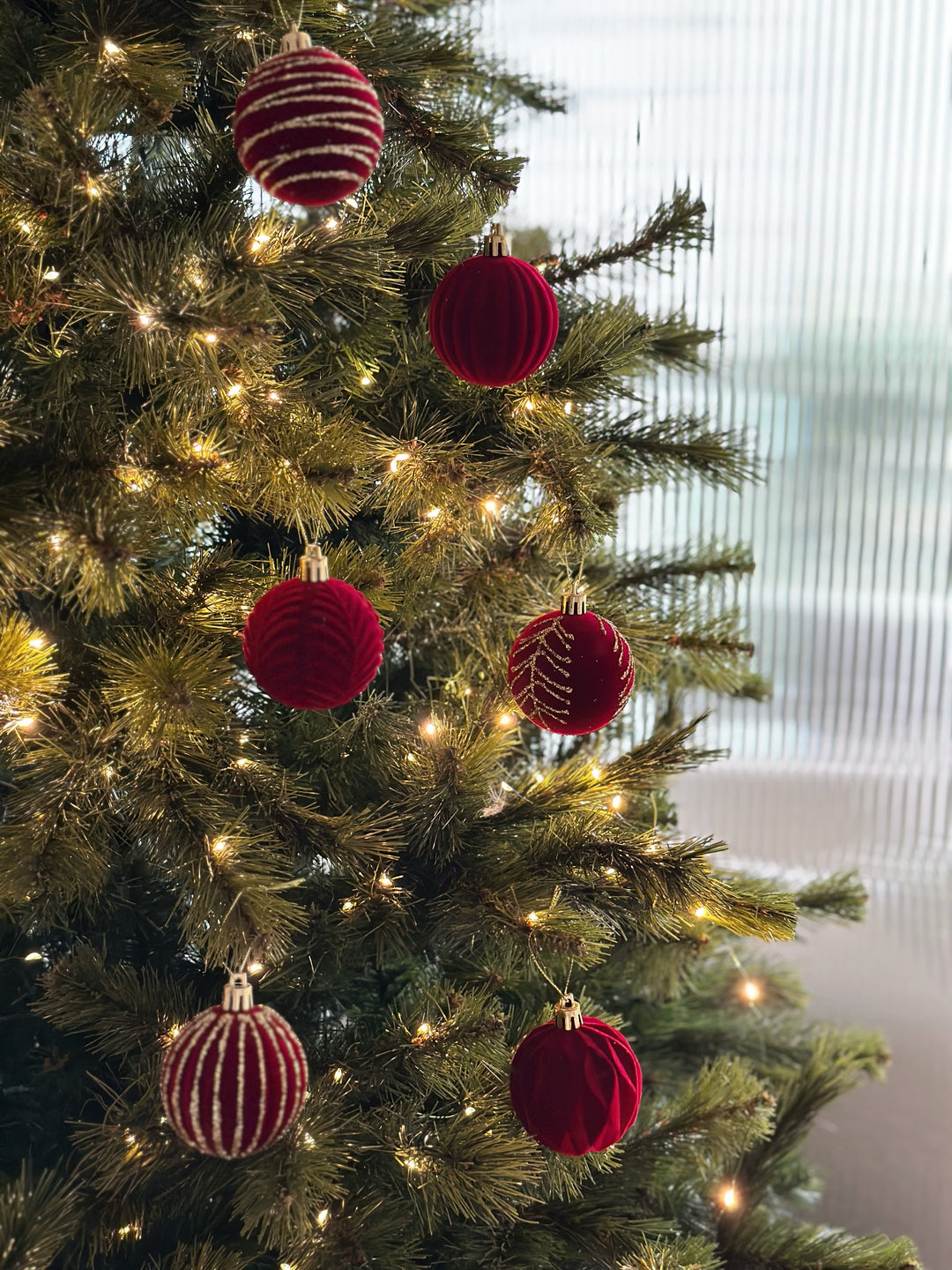 Velvet Ruby 6cm Bauble Set (set of 12)