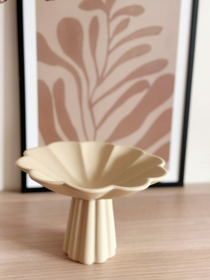 Petal Pedestal Tray
