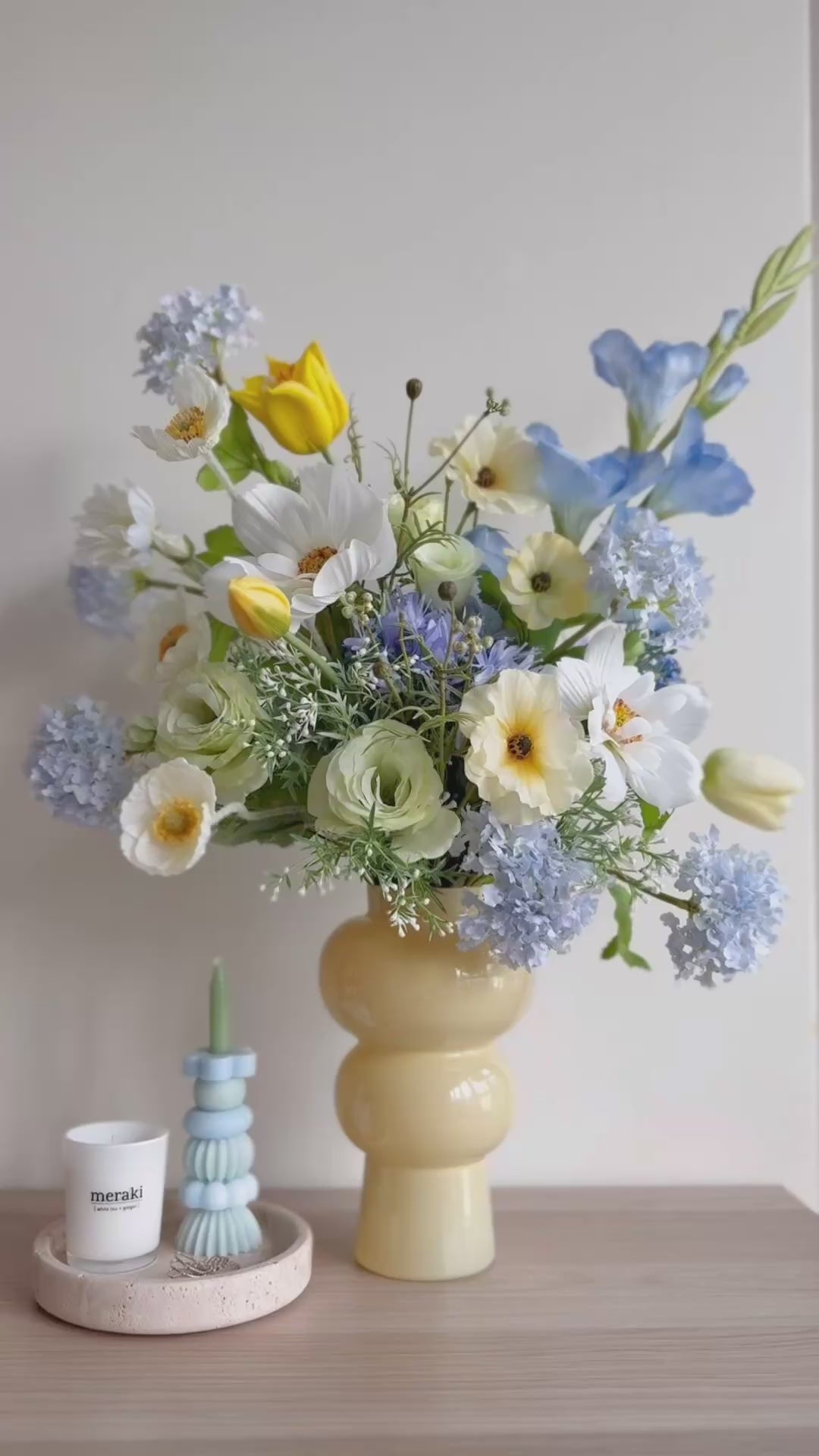 Lemon Breeze in the Vase (1-sided)