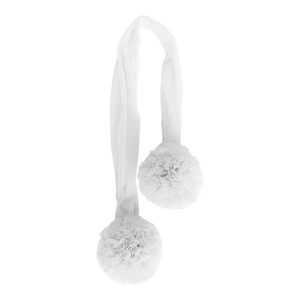 Pom Pom Garland White, Decor, Spinkie - 3LittlePicks