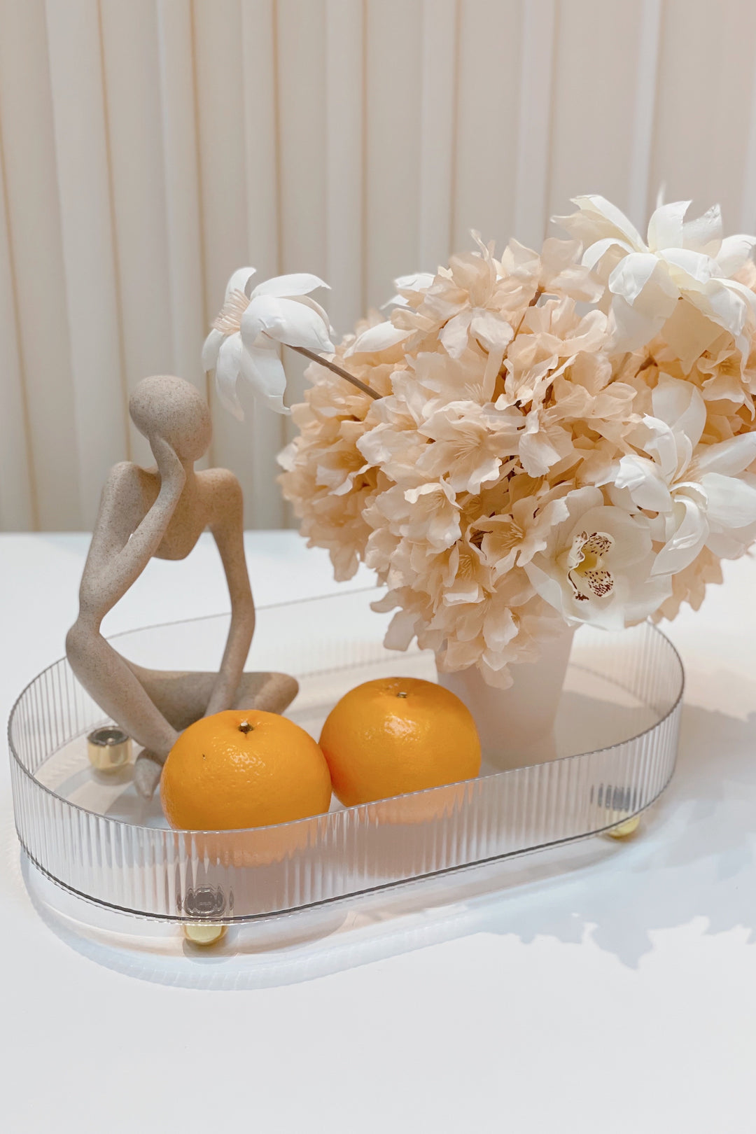 Fluted Rim Transparent Plastic Tray