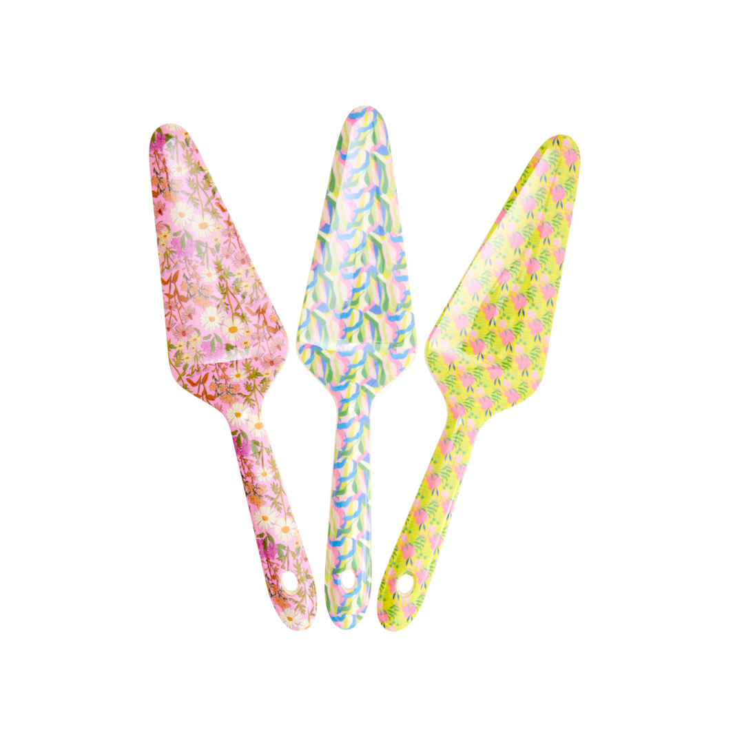 Flower Me Happy Melamine Cake Server