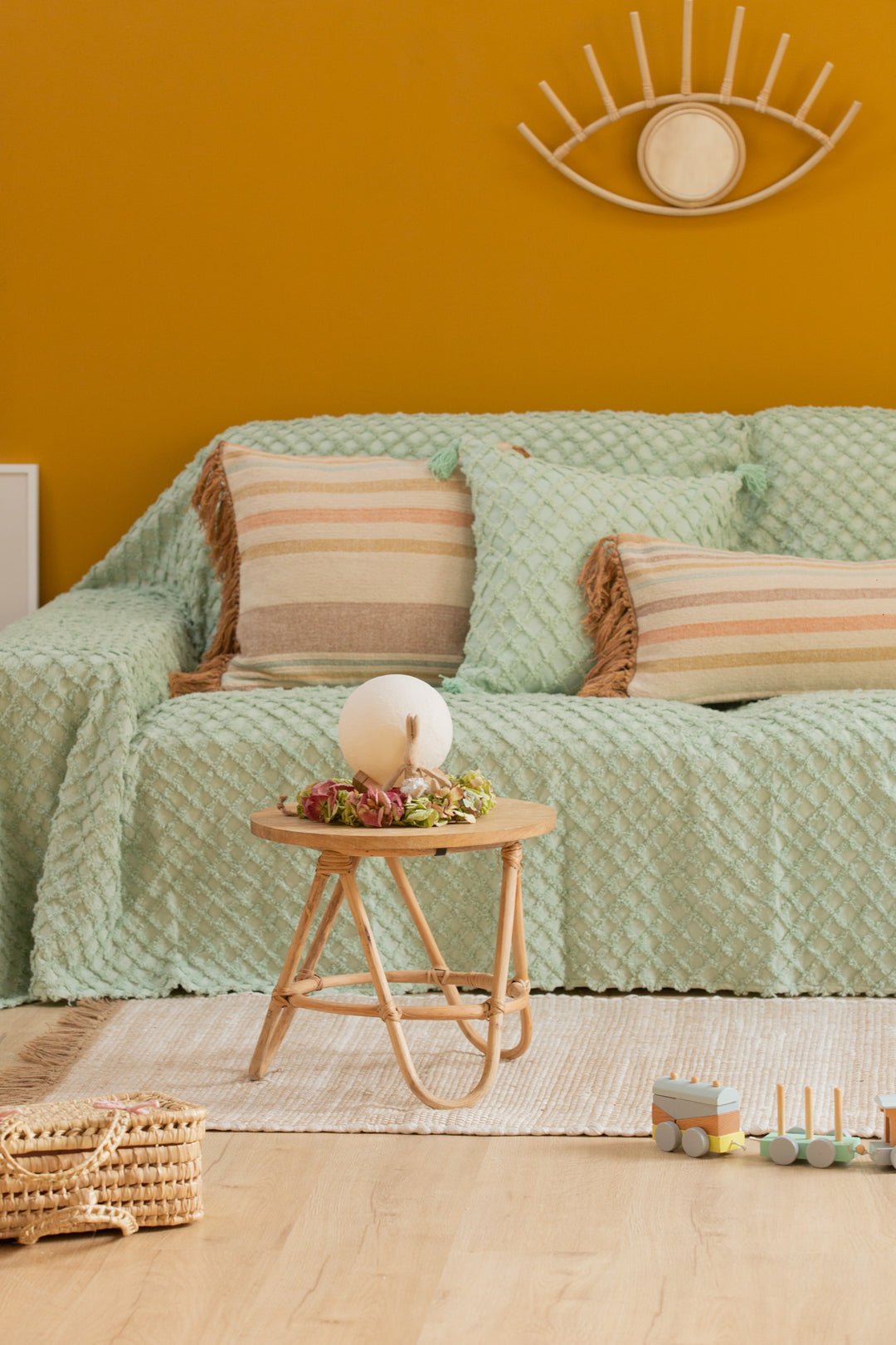 Land Tone Waist Cushion Cover