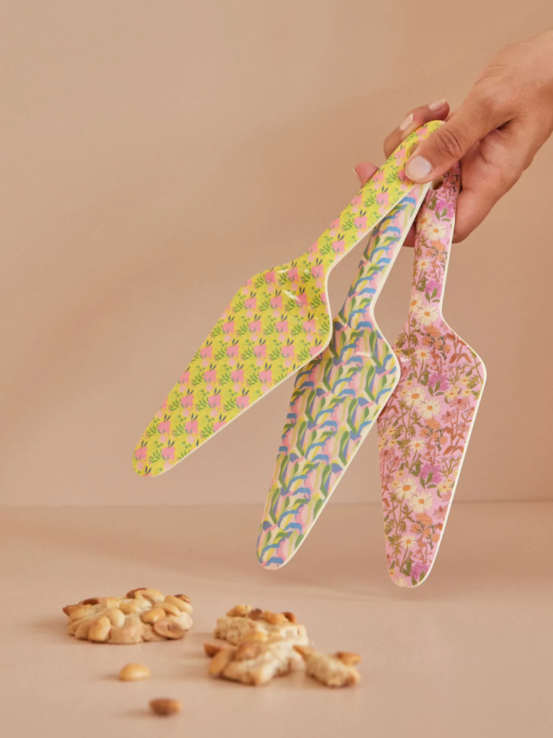 Flower Me Happy Melamine Cake Server