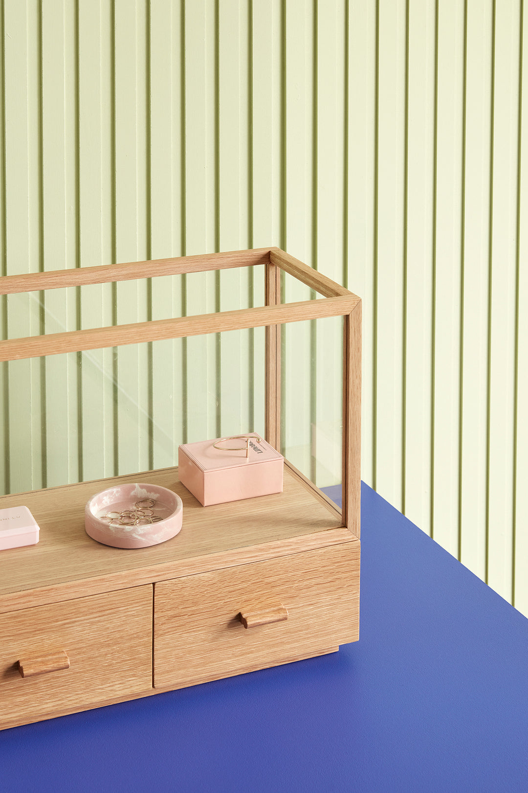 Uneven Ceramics Pink Trays With White Splash