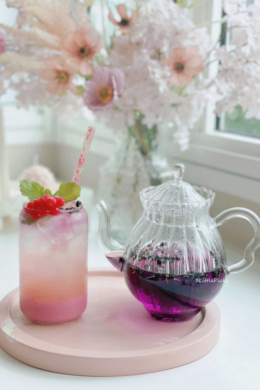 Elegant Pumpkin Glass Teapot