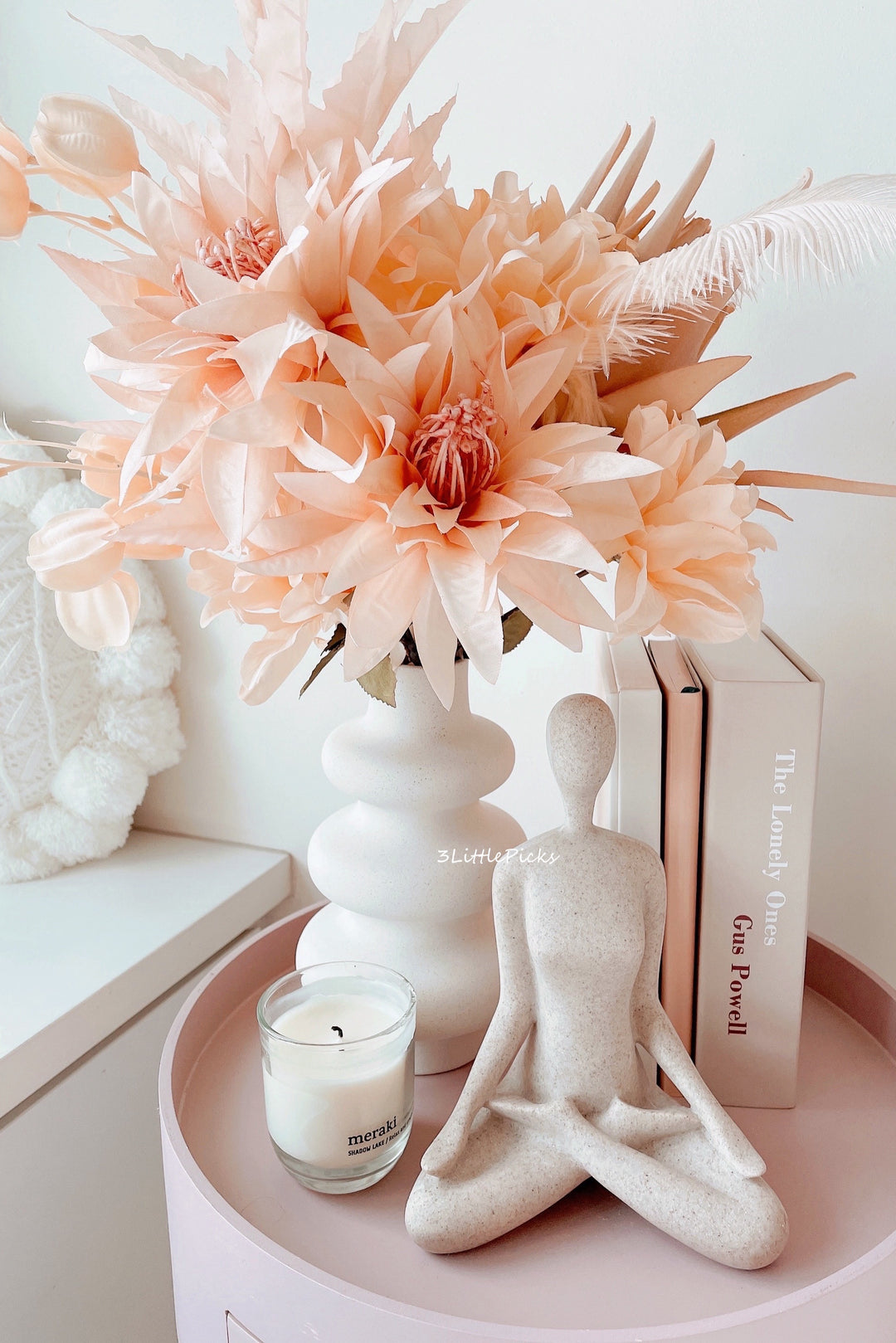 3 Rims Matt Cream White Vase