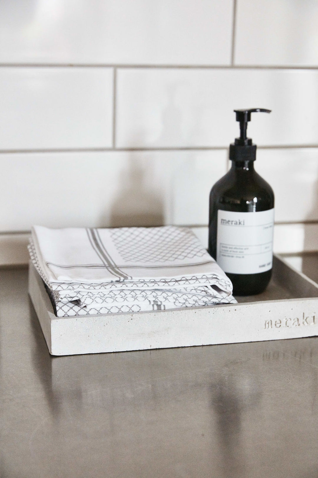 Concrete Tray, Lifestyle, Meraki - 3LittlePicks