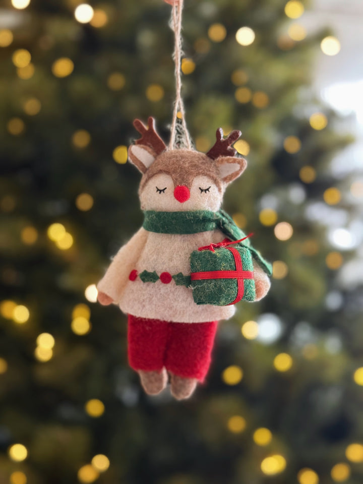 Gift Carrying Reindeer Felt Ornament