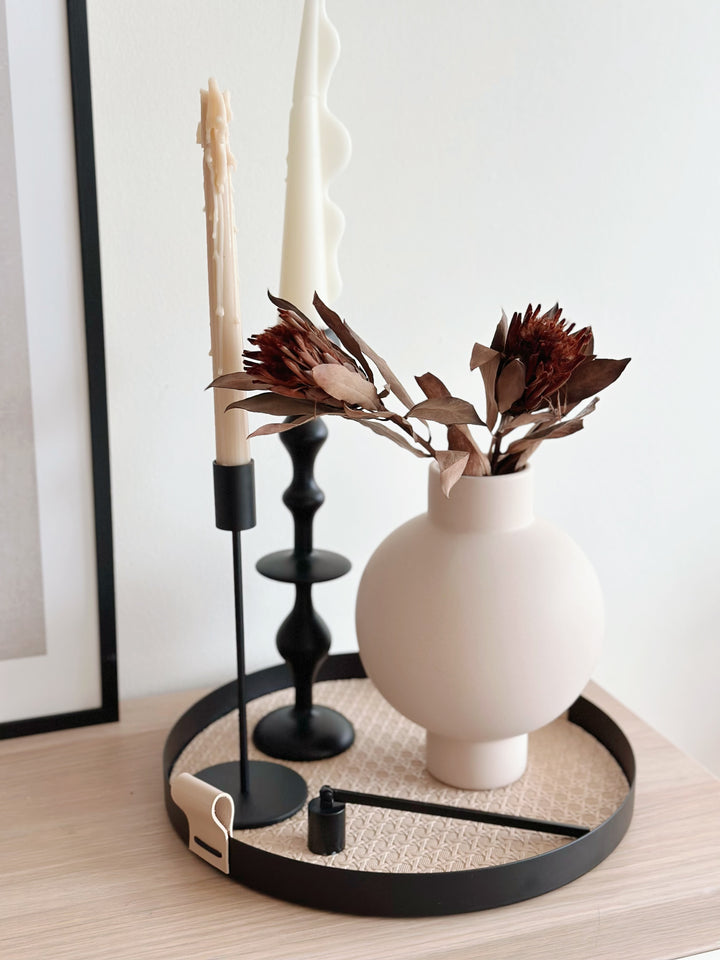 PRE-ORDER: Soft Silhouette Vase (2 options)