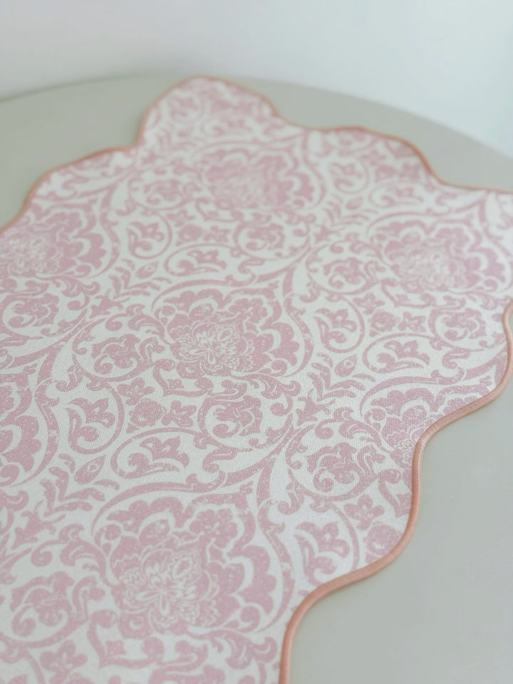 Scallop Garden Fabric Placemat (5 colours)