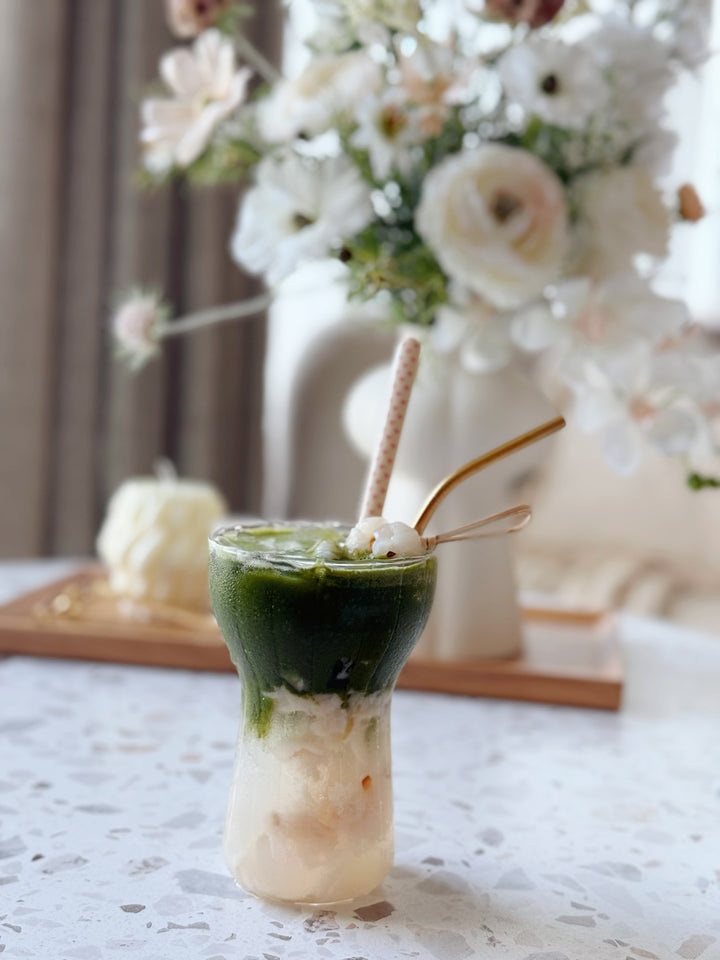 Fluted Hour Glass Elegance Cup