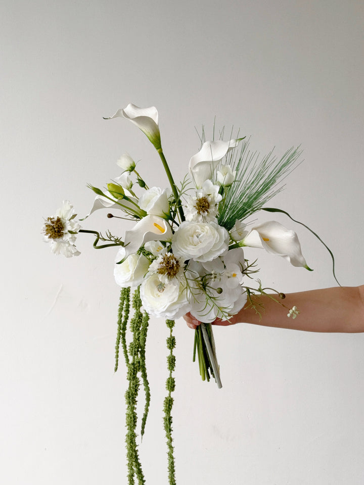 Whispering Calla Garden Bouquet (1-sided)