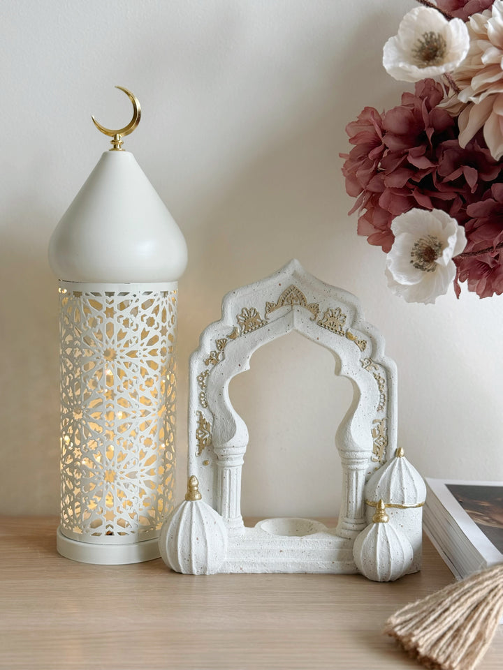 Noor Arch Tealight Holder
