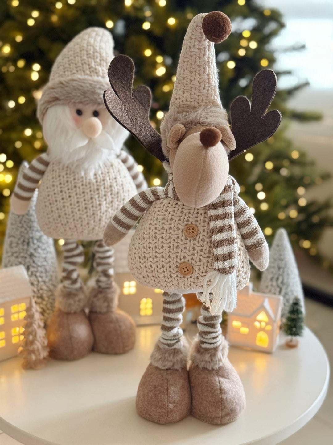 Cosy Christmas Stretch-Leg Friends (2 options)