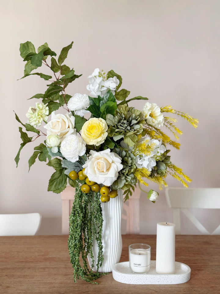 Verdant Light Bloom in the Vase (1-sided)