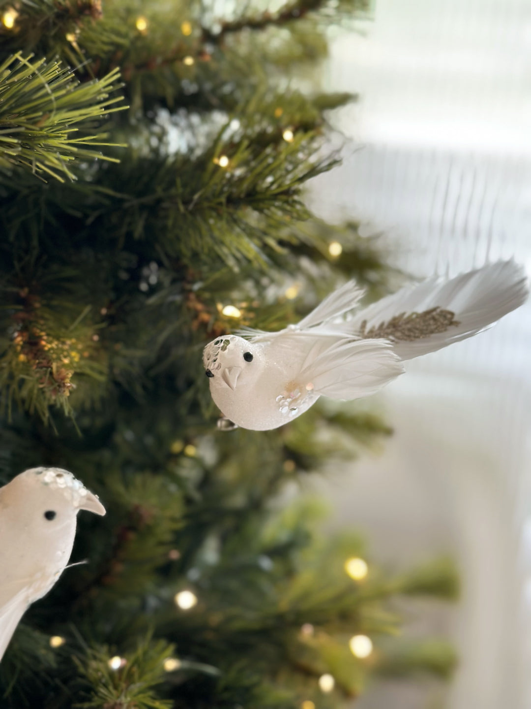 PRE-ORDER (15-21 Oct): Snowy Elegance Bird Clip Ornaments (pair)