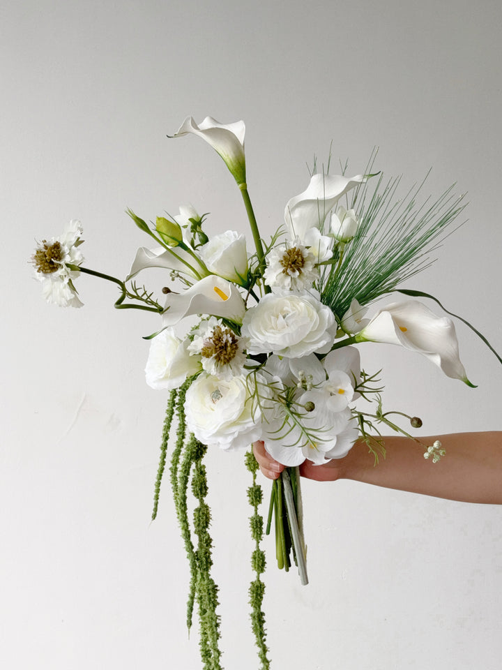 Whispering Calla Garden Bouquet (1-sided)