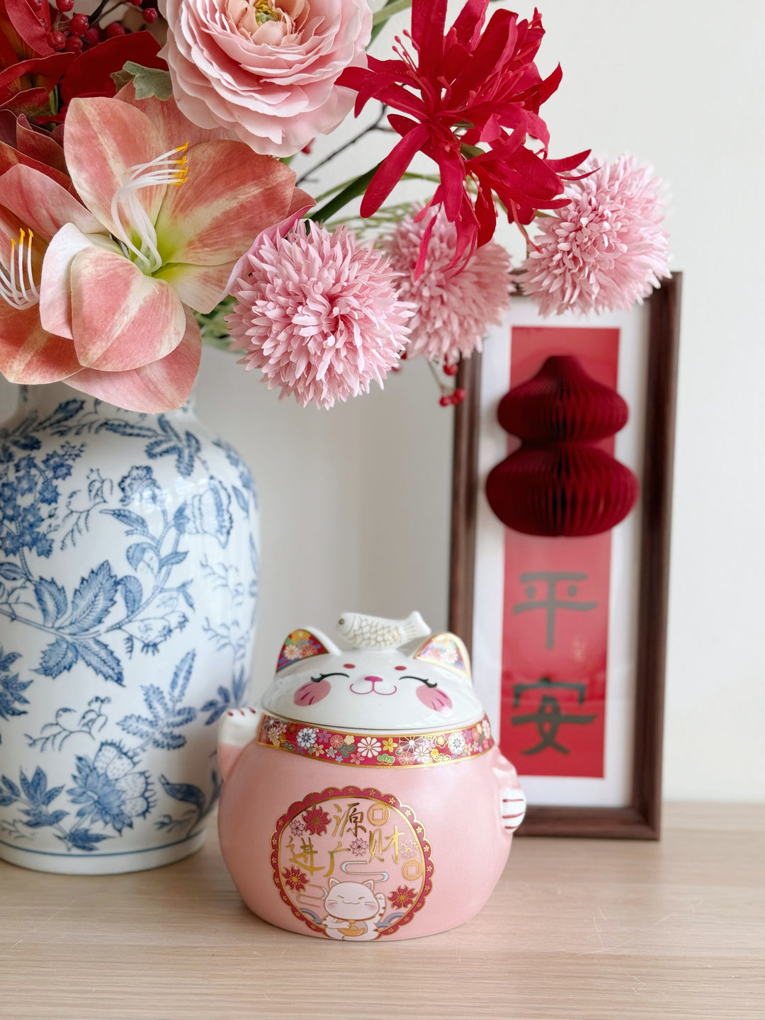 Smiling Fortune Cat Porcelain Storage Jar (2 options)
