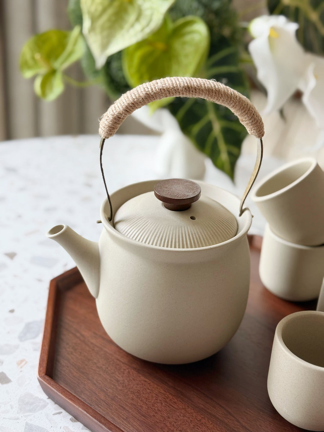 Hearth & Harvest Tea Set