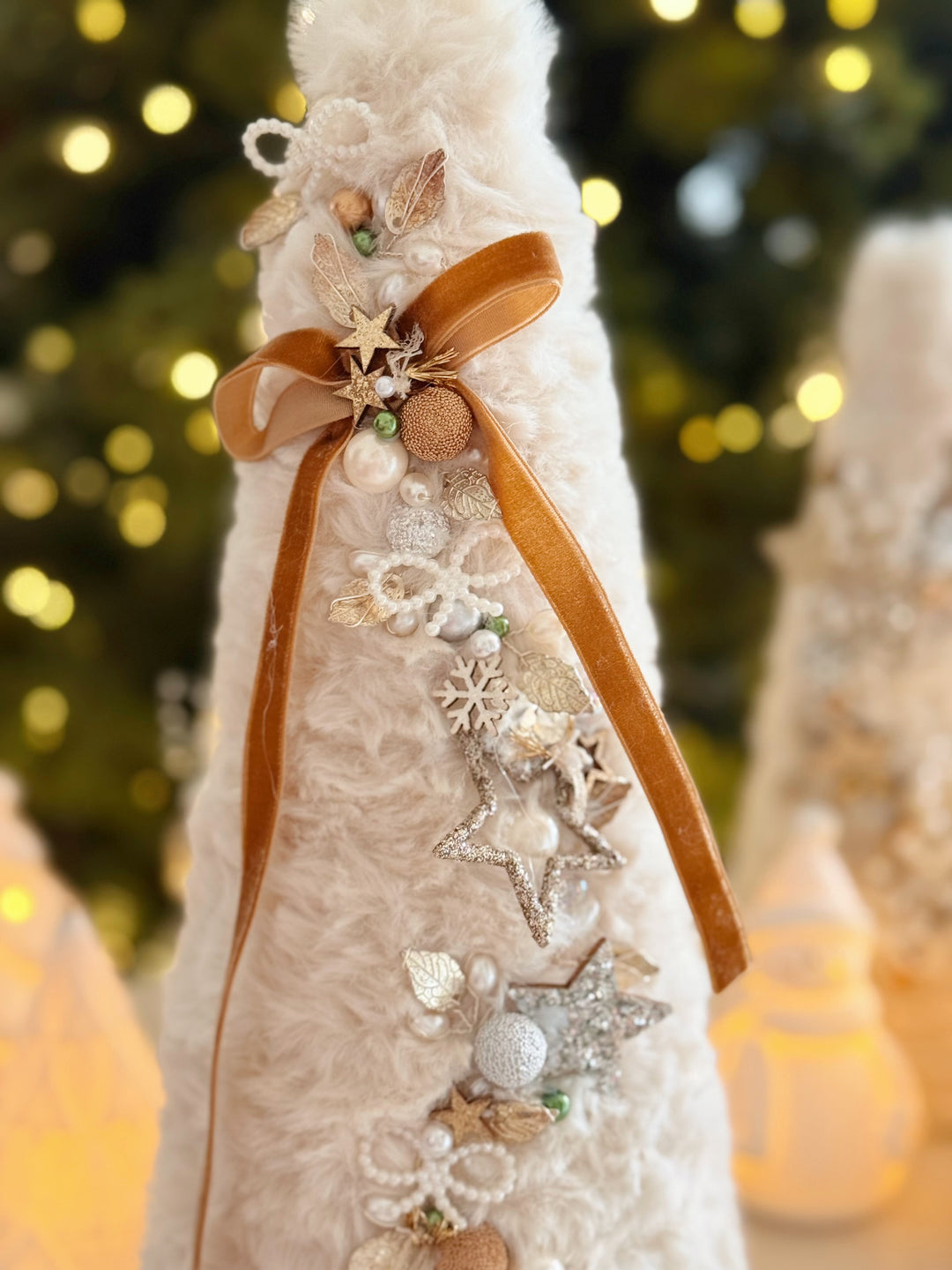 Snowdream Handmade Faux Fur Tree (3 options)
