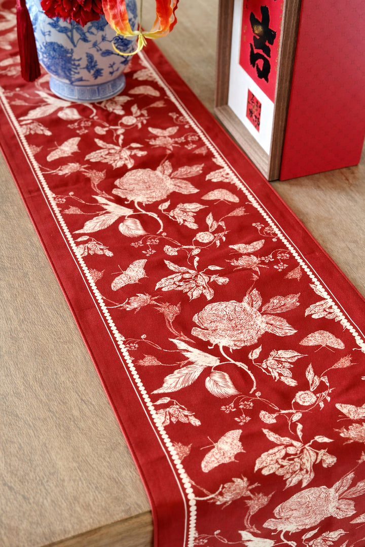 Vermilion Bloom Tassel Table Runner