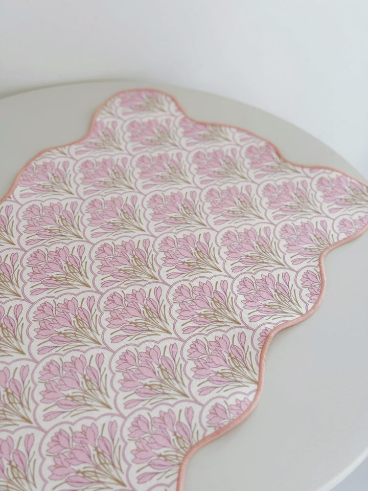 Scallop Garden Fabric Placemat (5 colours)