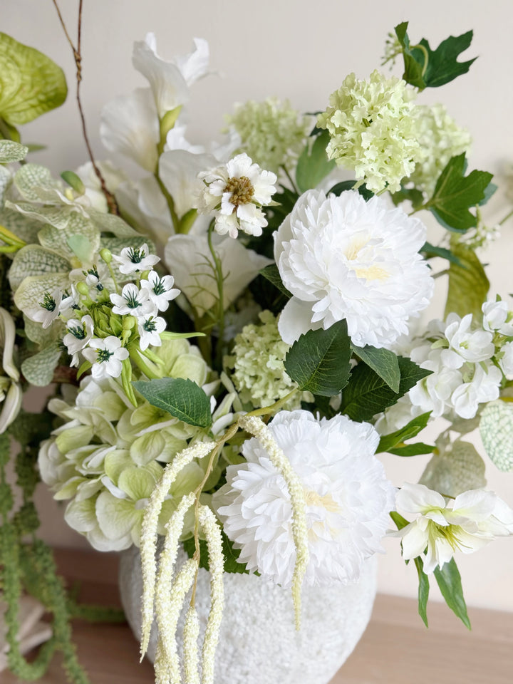 PRE-ORDER (2-5 Jun): Verdant Ethereal Garden In The Pot (2-sided)