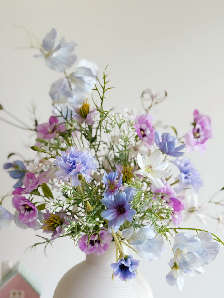 Meadow Daydream Bouquet (1-sides)