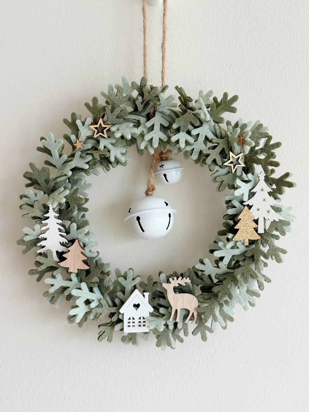 Little Woodland Village Christmas Wreath