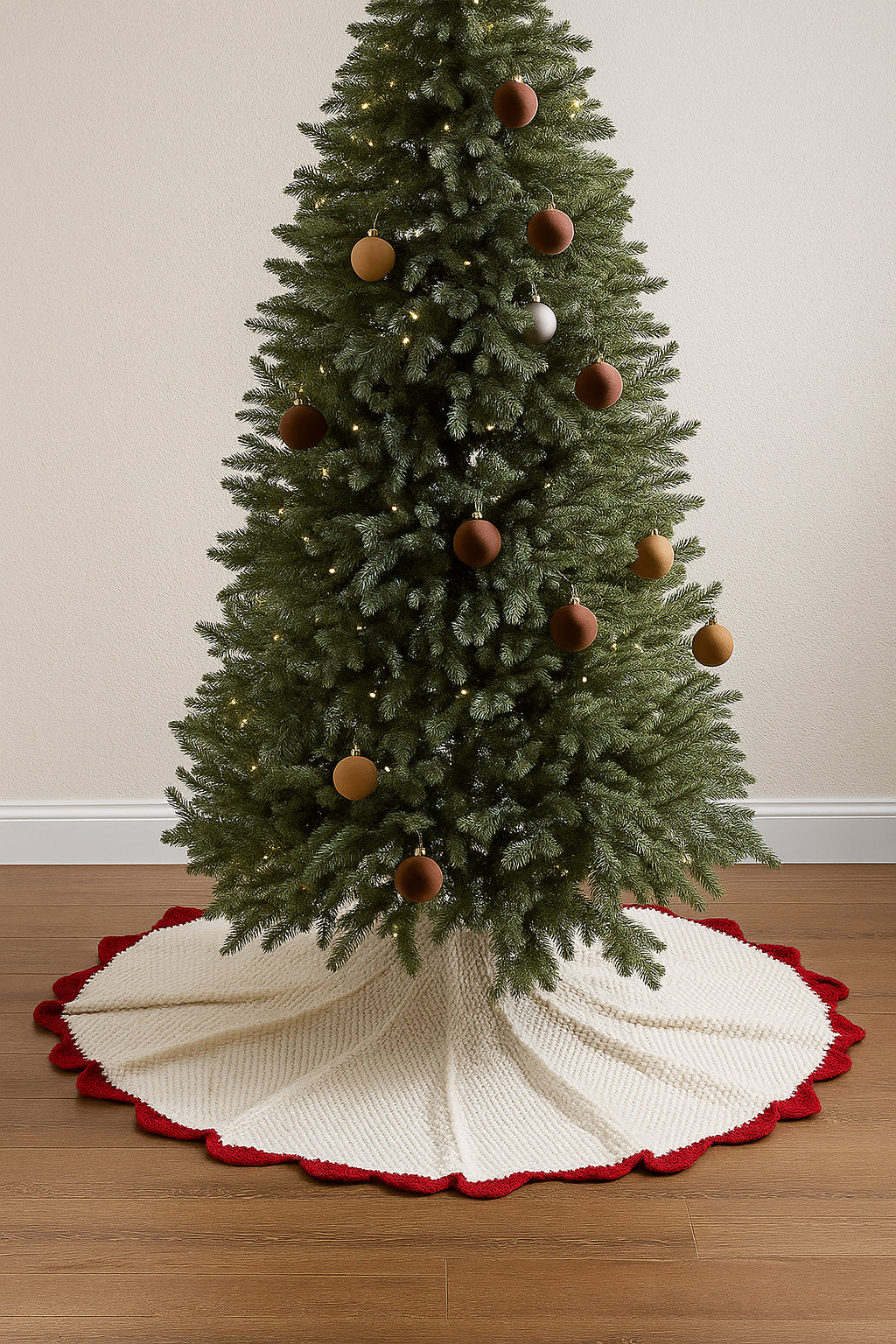 Peppermint Trim Knit Tree Skirt