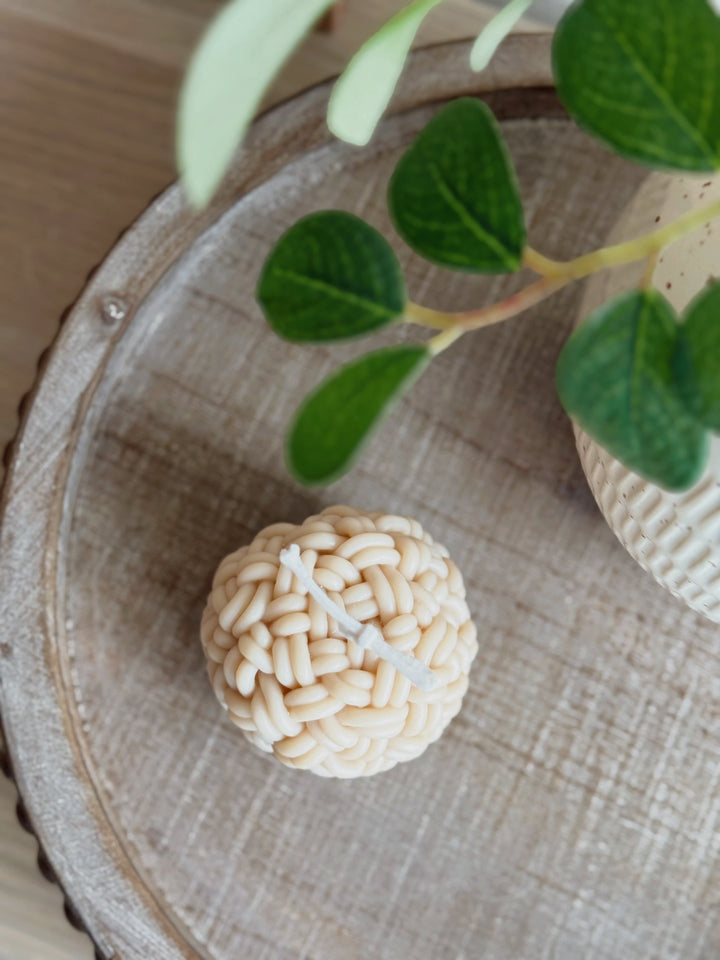 Latte Woven Knot Candle