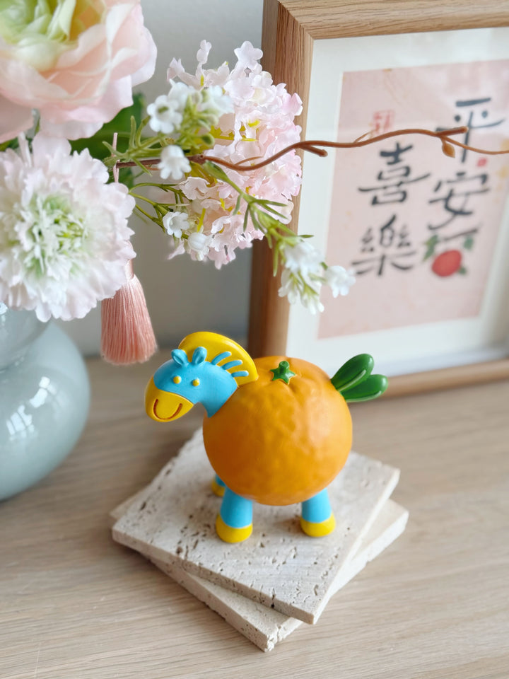 马上橙功 Orange Success Horse Decor