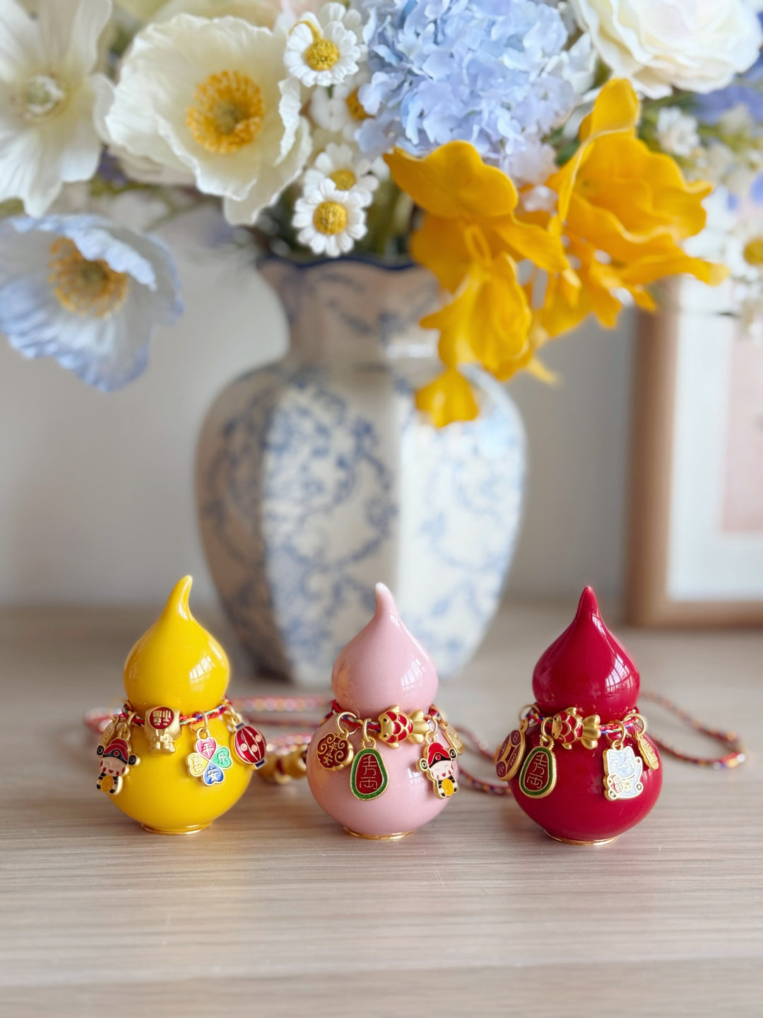 Prosperity Gourd Porcelain Charm (3 colours)